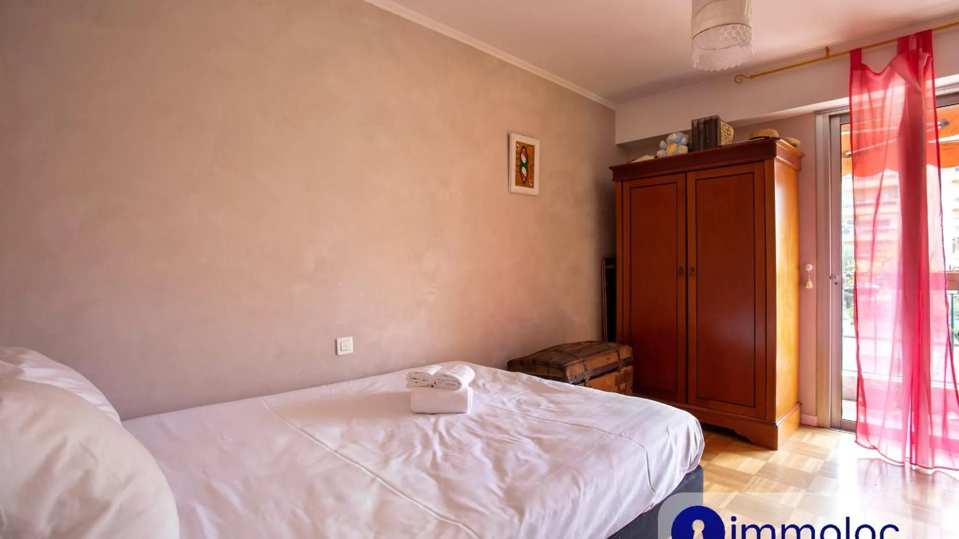 Apartment T4 Neighborhood Liberation With Garage Nice 0*,  France