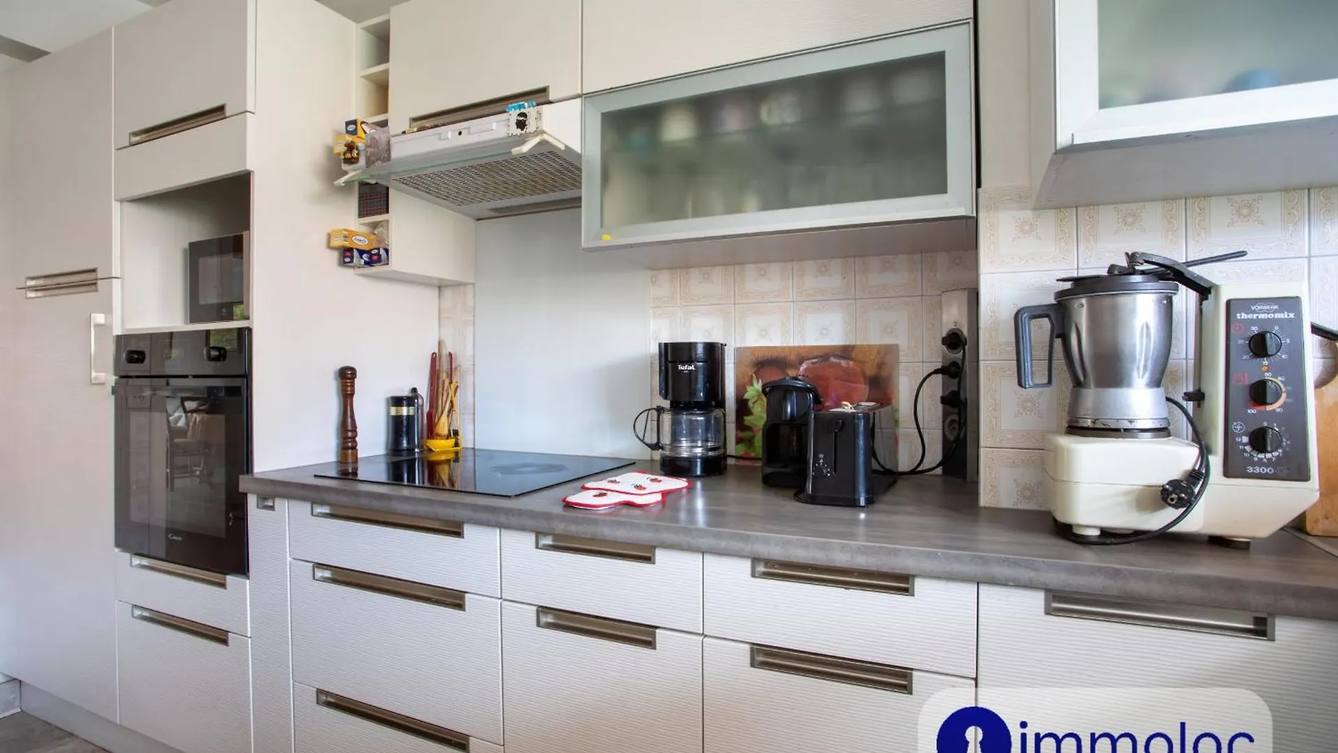 Apartment T4 Neighborhood Liberation With Garage Nice 0*,  France